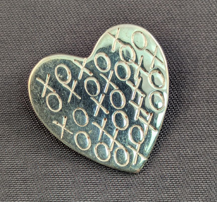 Small Heart Pin - XOXO