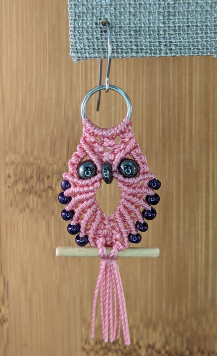 Macramé Owls: Pink